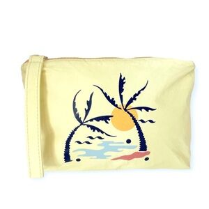 Madewell Splash Proof clutch. NWT.
